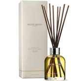 Molton Brown Mesmerising Oudh Accord & Gold Aroma Reeds
